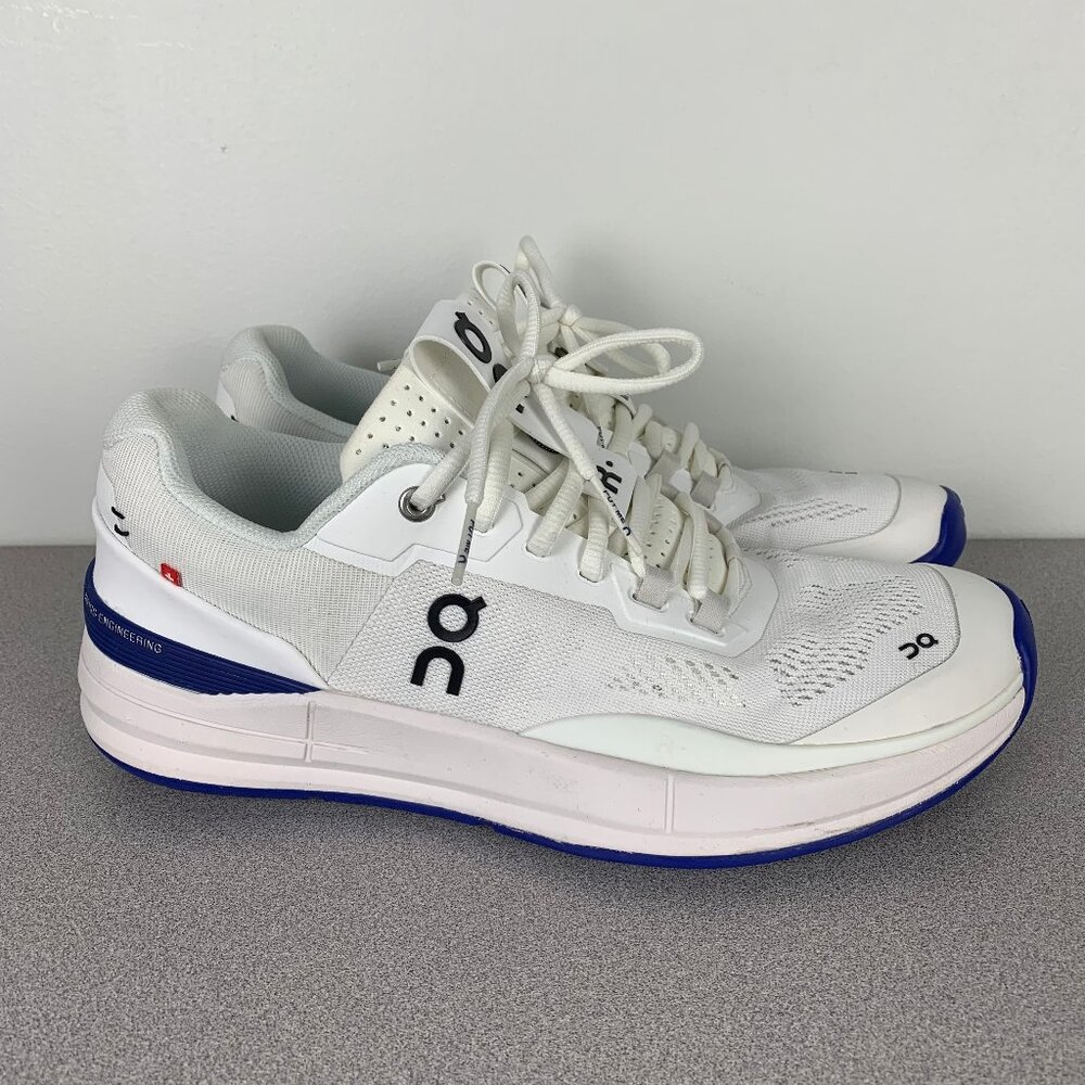 On Cloud The Roger Pro White/Blue Women's size 10.5 or Men's size 9 Tennis Shoes
